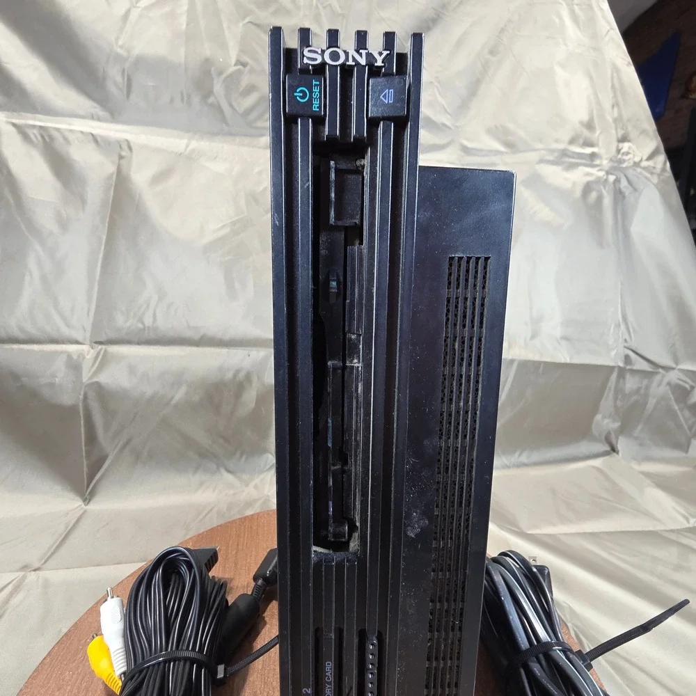 Sony PlayStation 2 PS2 Fat Console Black SCPH-39001 As-Is for Parts Repair
